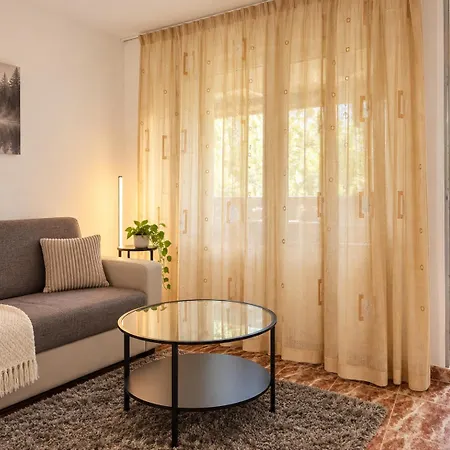 Cozy - National Arena Near Park & Mega Mall Bucarest